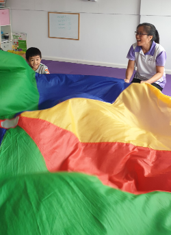 Preschoolers Circle Dance